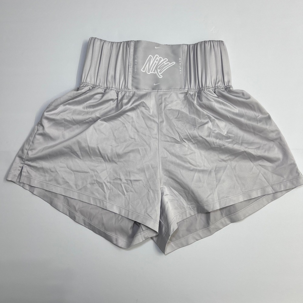 Nike Knockout Training Boxing Shorts Small Silver Dri-FIT High Rise Athletic